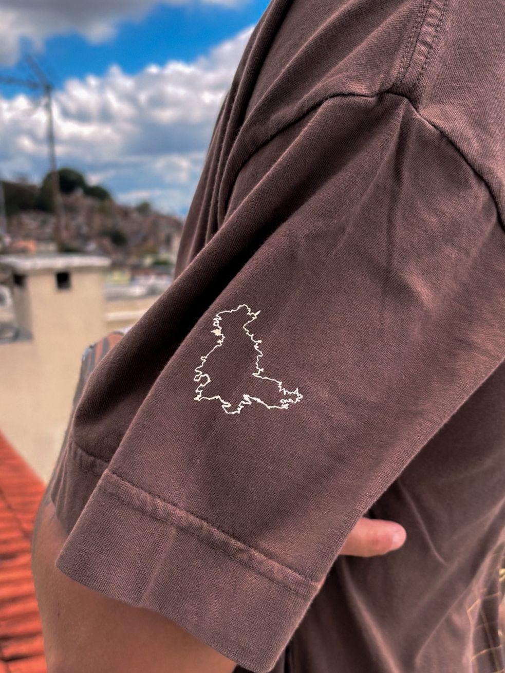 Camiseta Oversized - "Clima De Montanha"